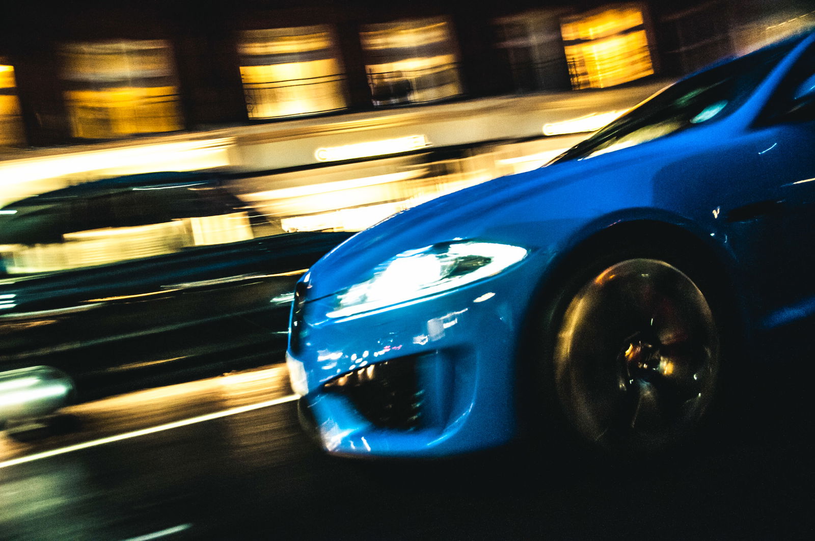 We Took The 550bhp Jaguar XFR-S Supercar Spotting In London And Held Our Own Among The Exotics