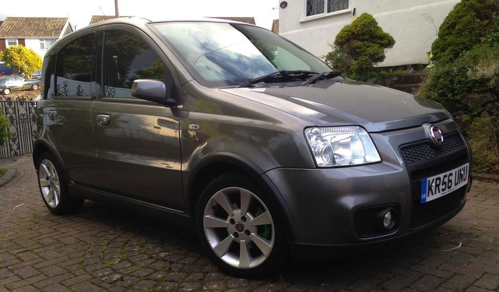 Why The Dodge Neon SRT-4 Will Do Anything To Appear Manly 