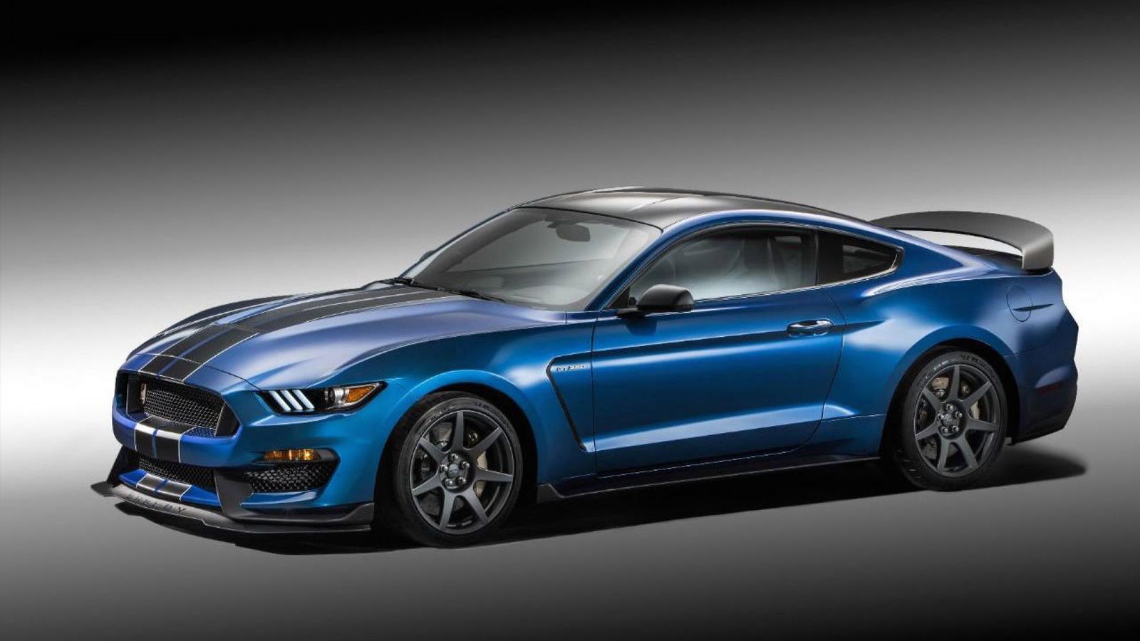 Ford Mustang GT350 and GT350R Order Guides Have Been Leaked Online