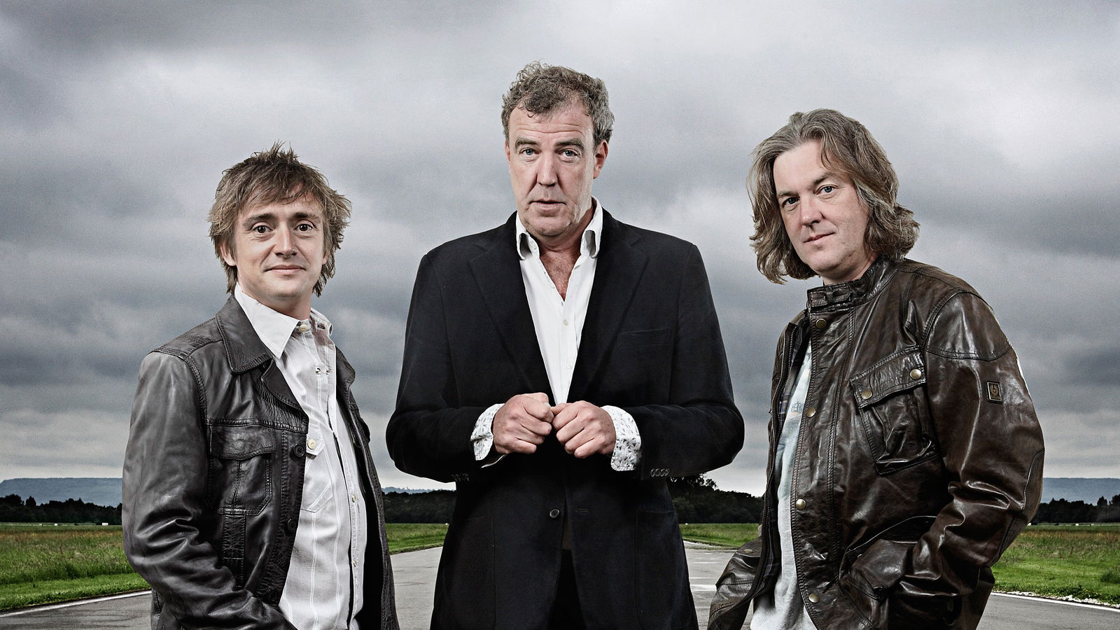 Desperate BBC Is Offering £4.6m To Get Hammond And May Back On Broken Top Gear