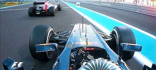 10 Signs That You’re A Helpless F1 Addict