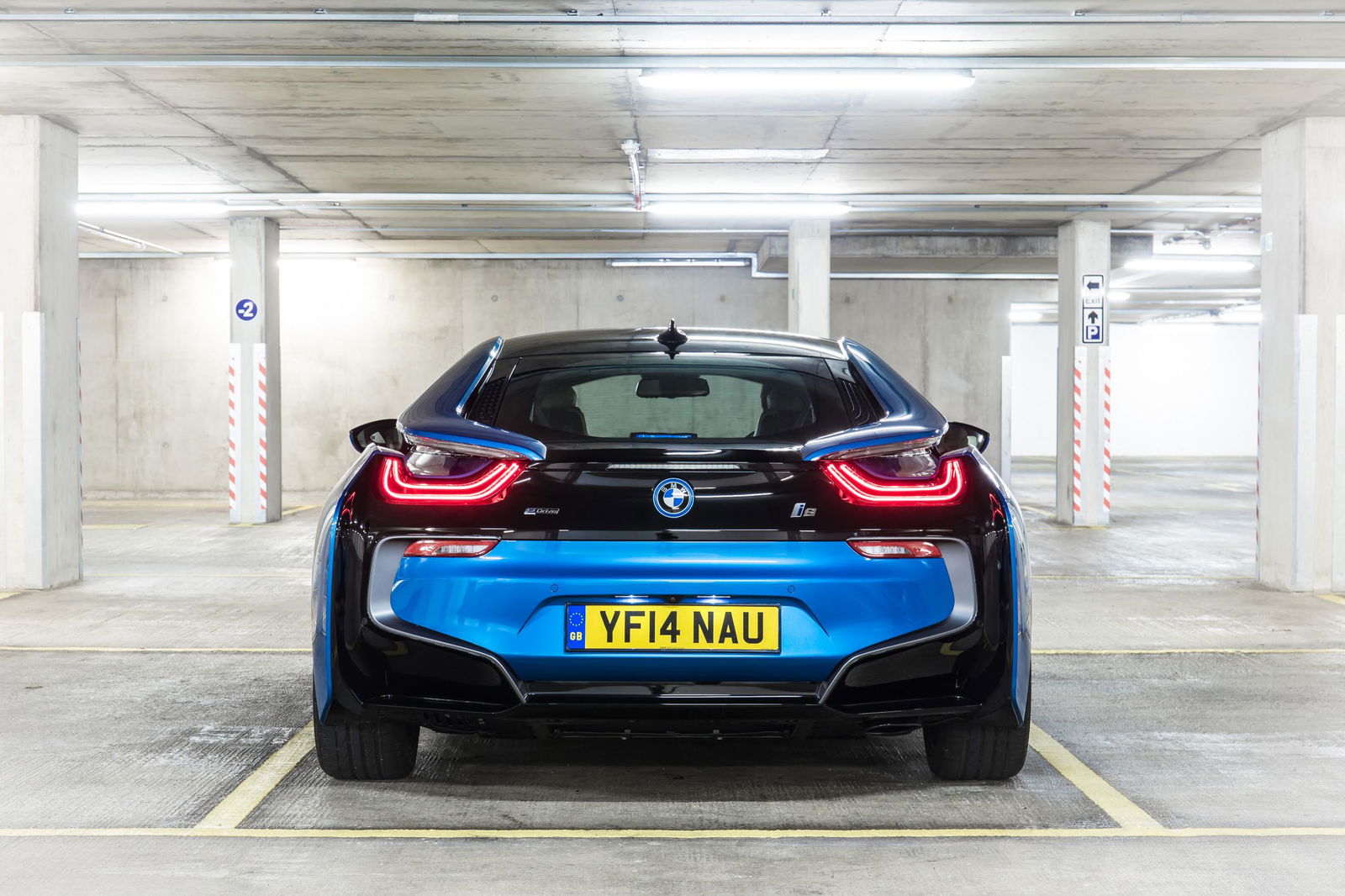 BMW E9 3.0 CSL Batmobile Vs BMW i8: Which Would You Own?