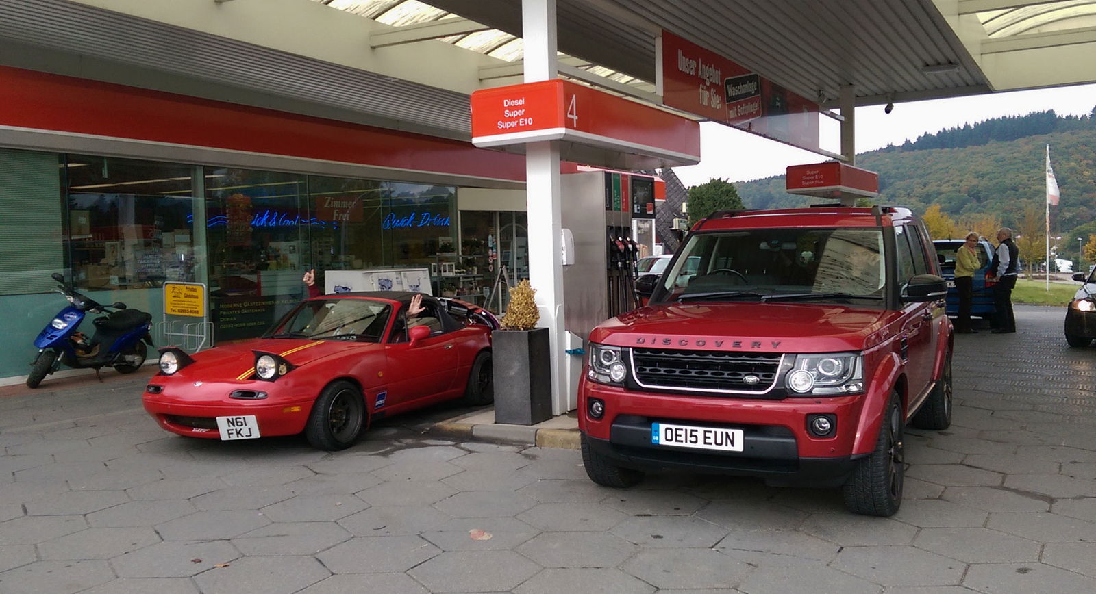 13 Things I Learned About The Land Rover Discovery On A Crazy 1000-Mile European Road Trip