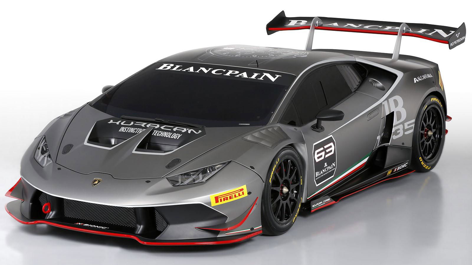 The Lamborghini Huracan Super Trofeo Is A Ripped Race Car With Rugged Sex Appeal