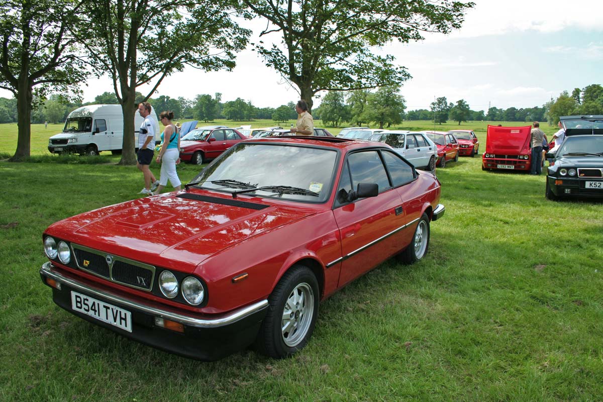 7 Italian Sports Cars You Can Buy For £5000 And Under