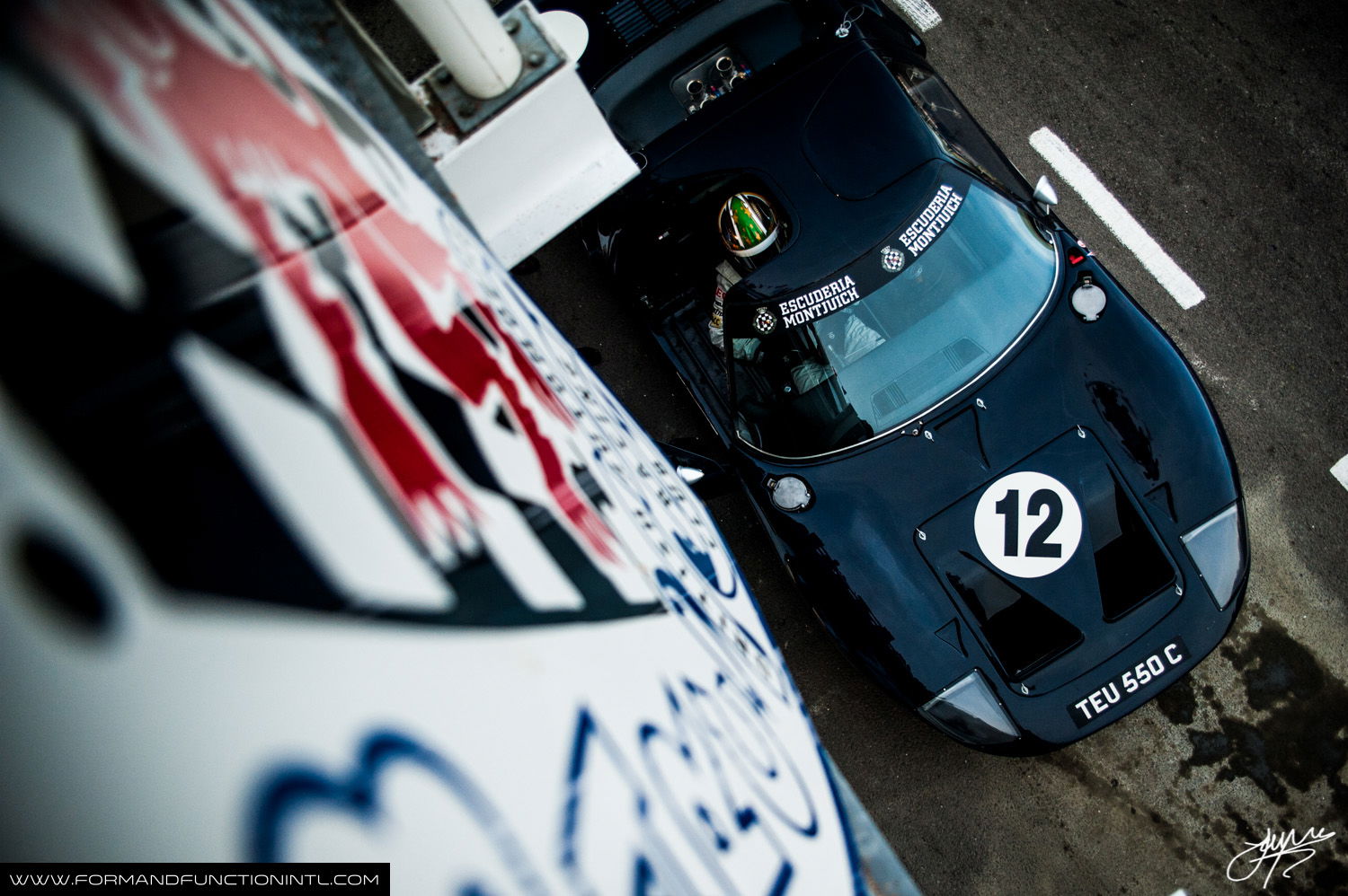 25 Stunning Pictures That Perfectly Capture The Goodwood Revival Spirit 