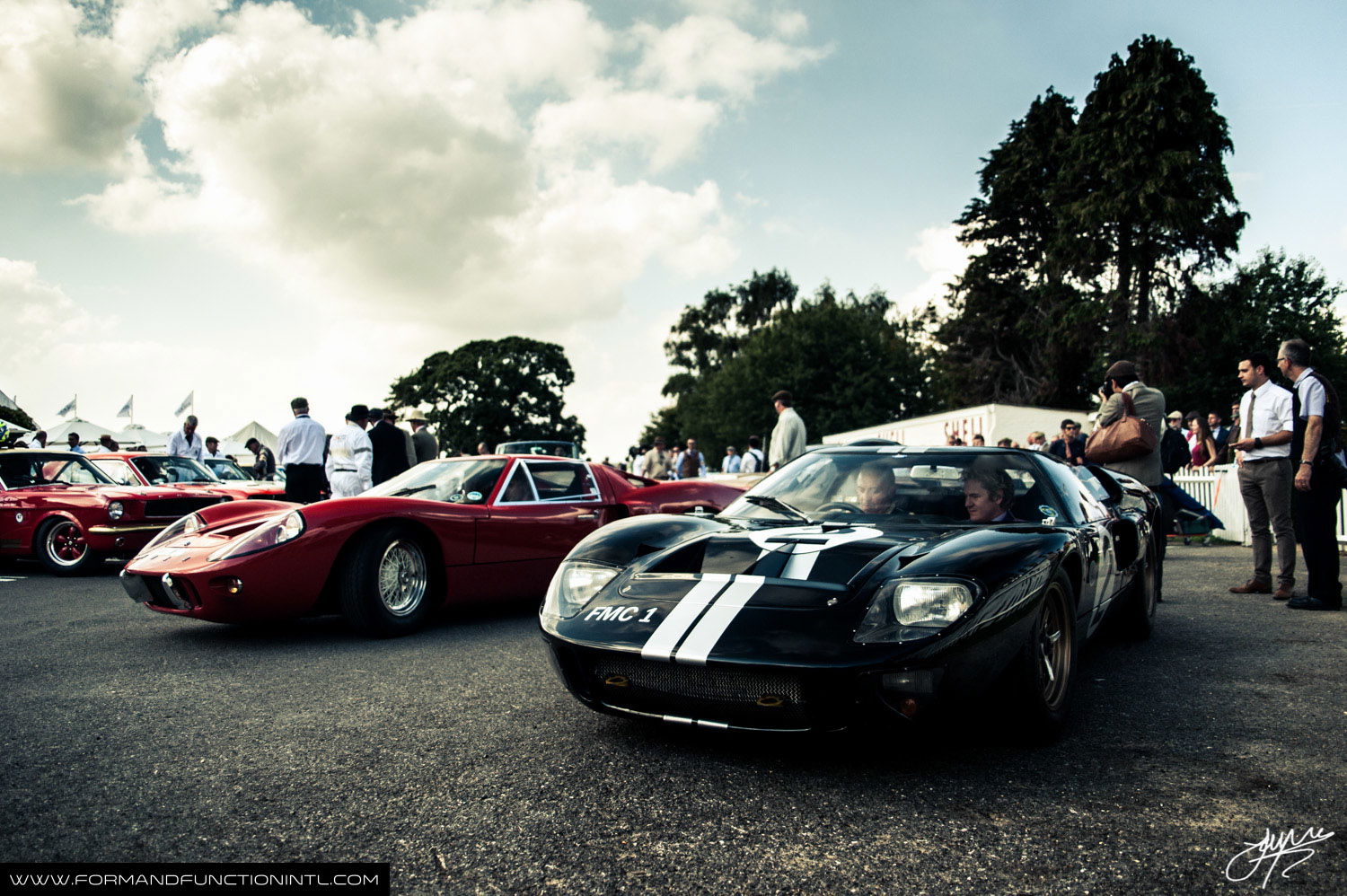 25 Stunning Pictures That Perfectly Capture The Goodwood Revival Spirit 