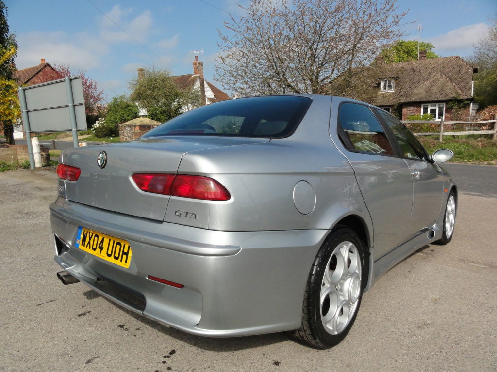 The New Alfa Giulia QV Will Be Stupidly Expensive, So Why Not Try A 250bhp 156 GTA On For Size?