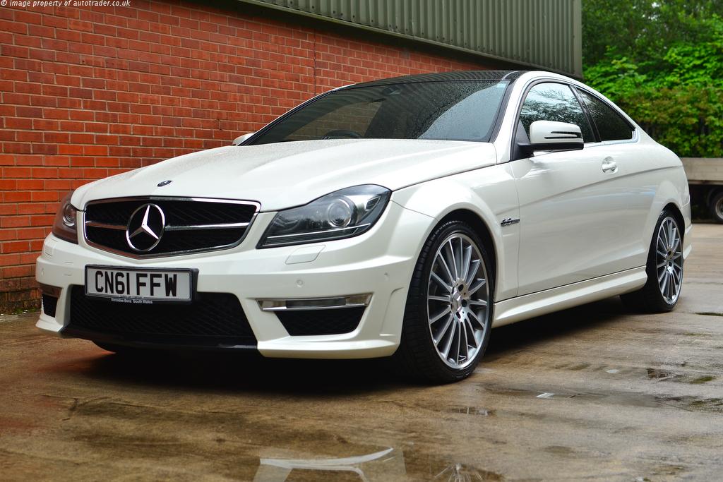 I Drove One Of The World's Most Advanced Driving Simulators And I Nearly Threw Up