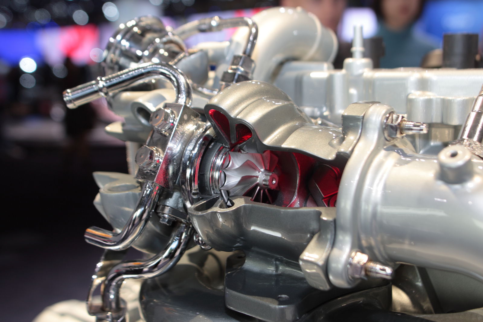 Engineering Explained: 4 Reasons Why Transmissions With Loads Of Gears Are A Good Idea