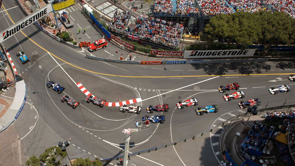 10 Amazing Moments That Prove Anything Can Happen At The Monaco Grand Prix