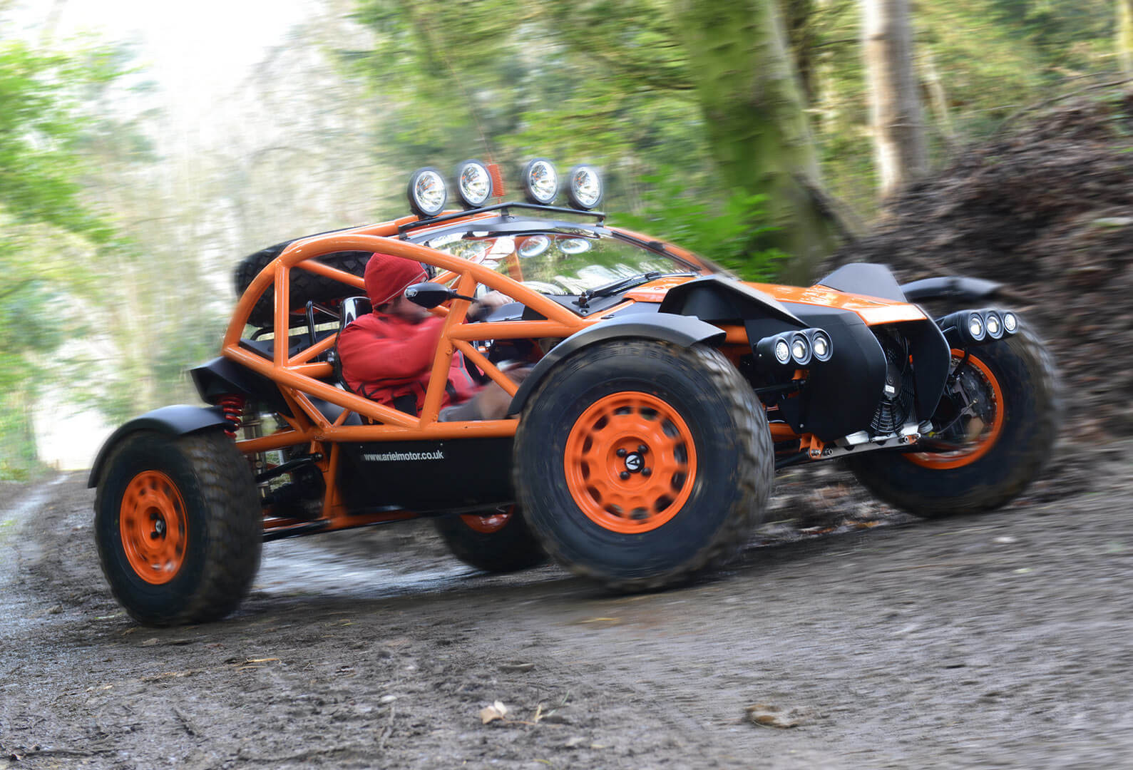 8 Cars You Can Rely On To Survive Jurassic World