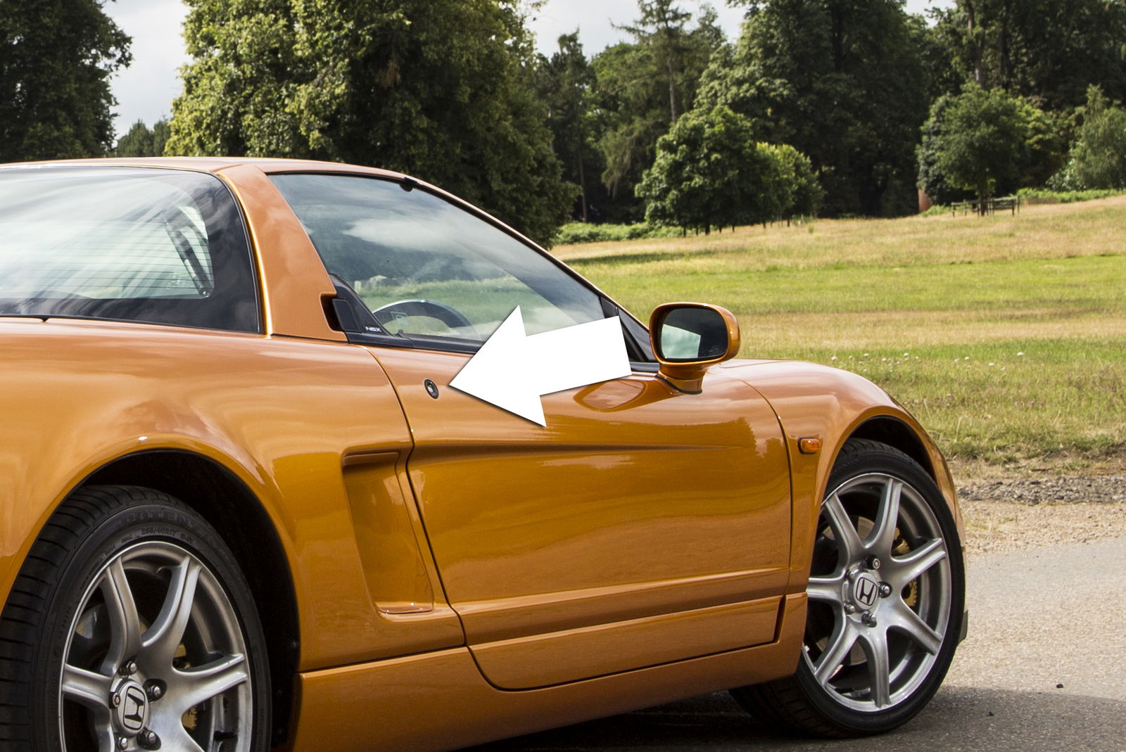This 3-Year-Old Kid Can Identify Almost Every Car Brand Out There 