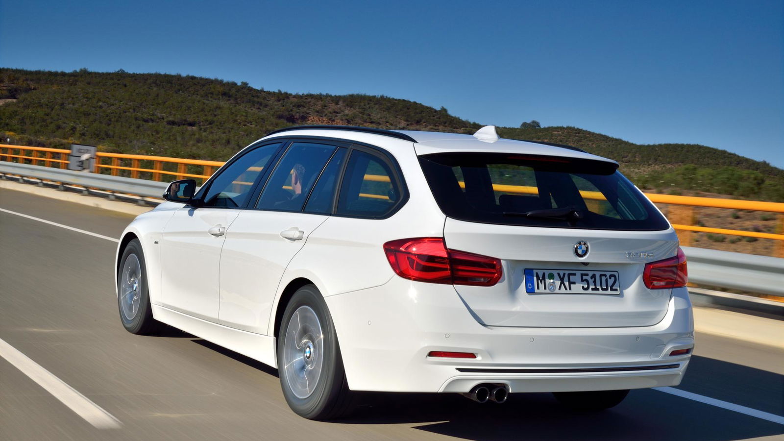 It’s Official: Most People Buy Cars In Stupidly Boring Colours