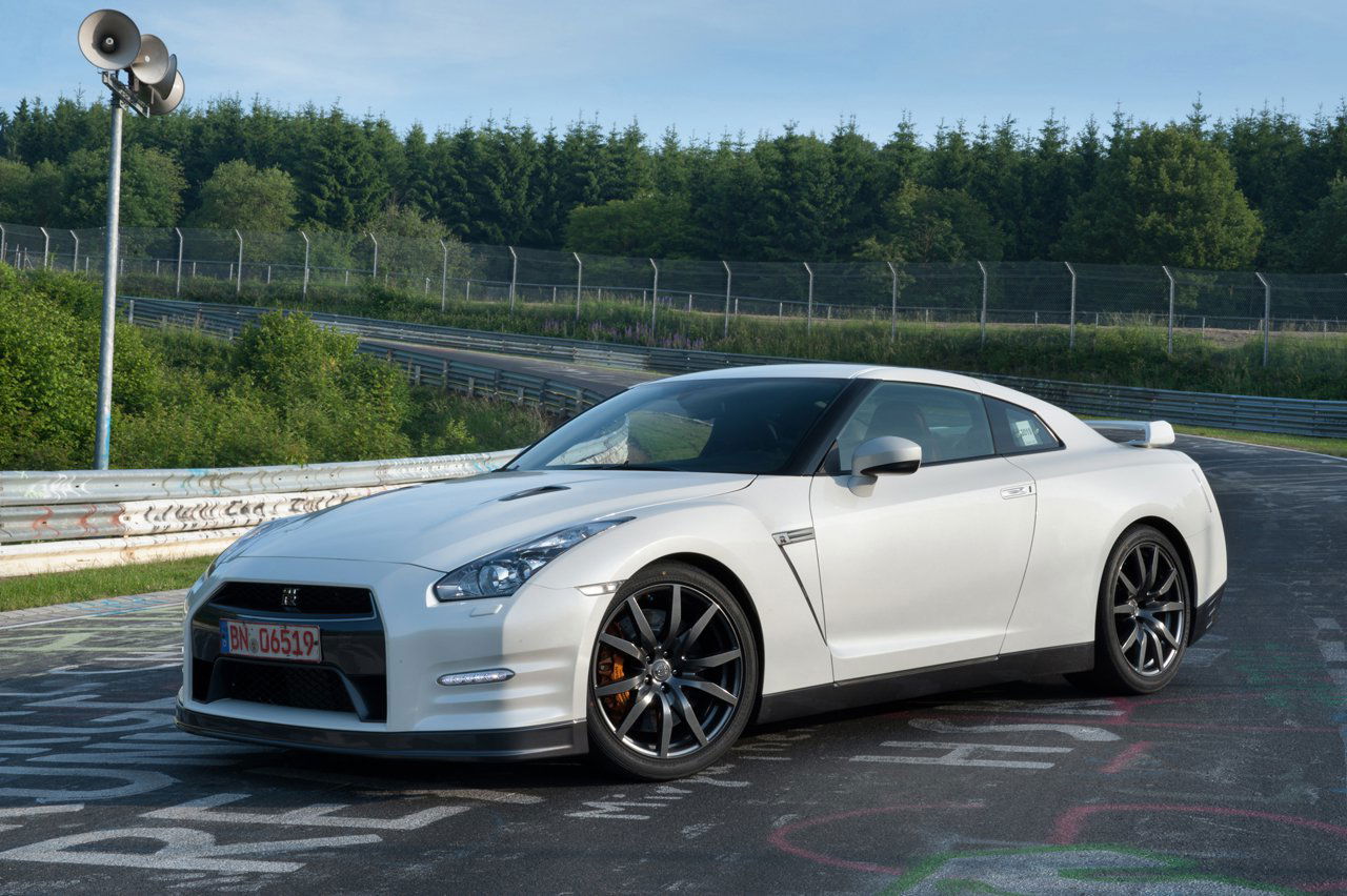 3 Reasons Why A 'Luxurious' GT-R Would Be A Massive Waste Of Time