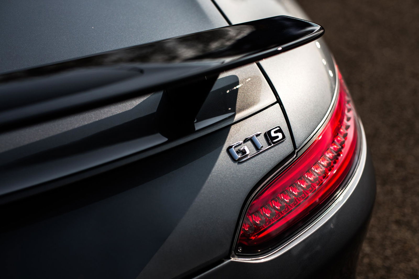 The Painful Moment A Golf Mk2 Slams Into The Back Of A Porsche 991 GT3
