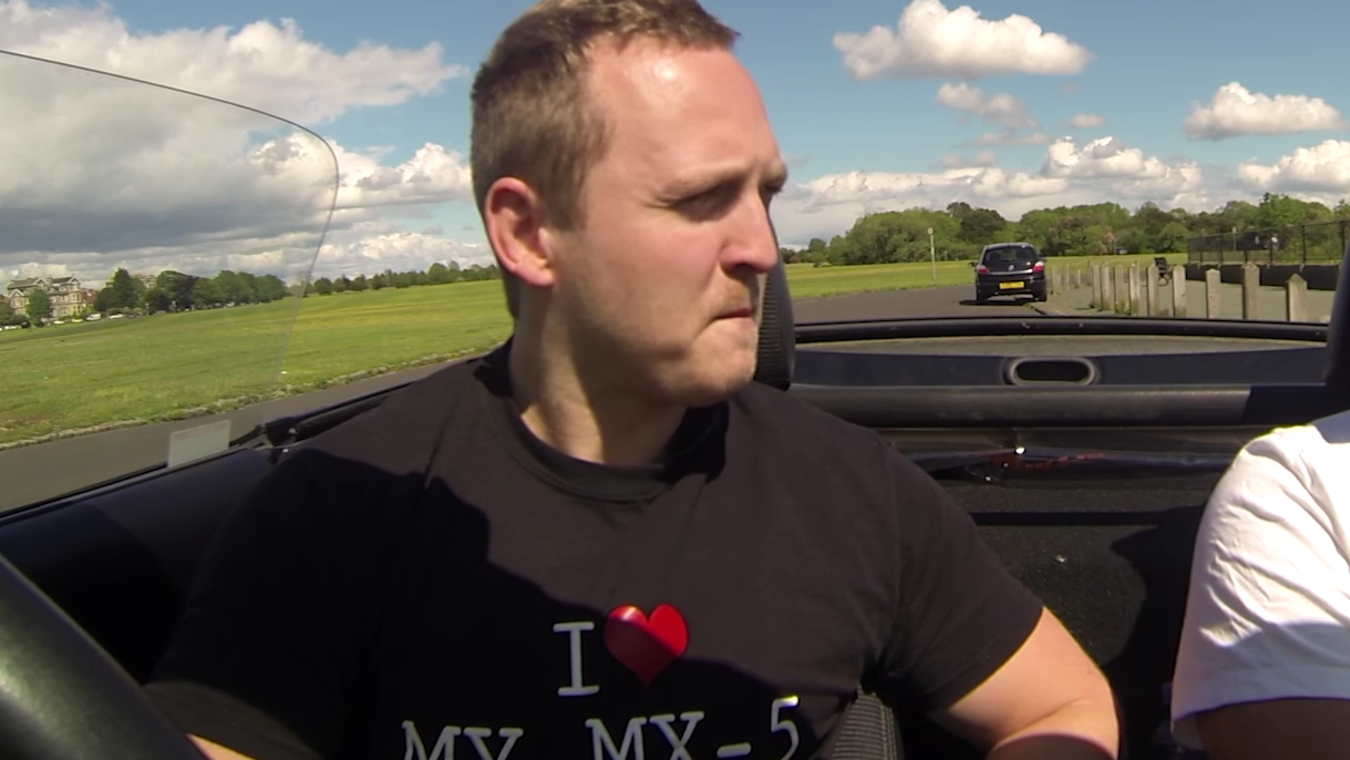 Why Does Driving Faster With The Roof Down Keep You Dry?