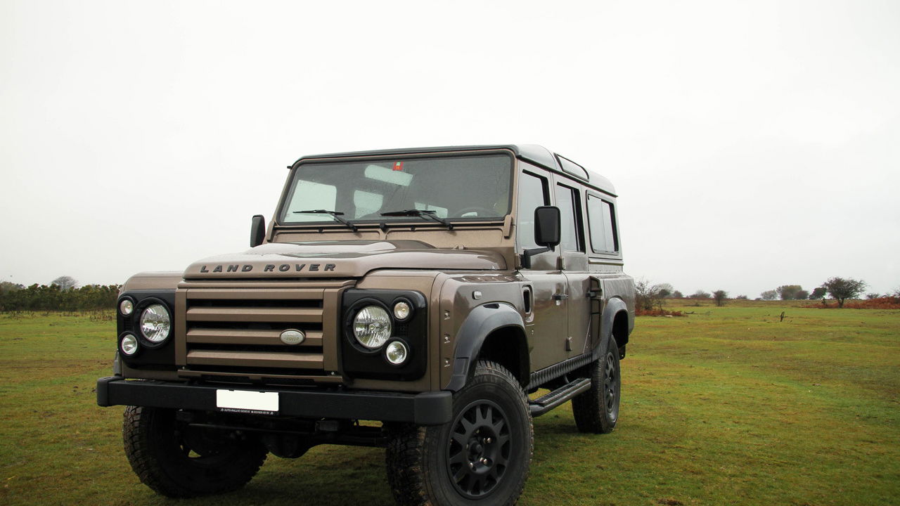 Wildcat's LS3 V8 Defender Is 430bhp Of Land Rover Madness