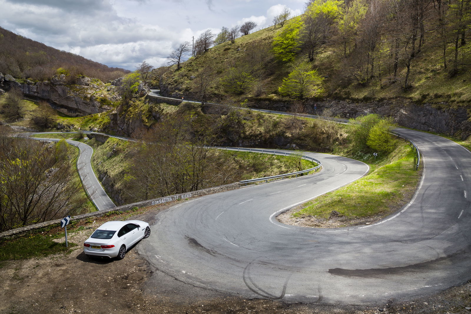 7 Things I've Learned About The 335bhp Jaguar XE S After 2 Weeks Of Ownership