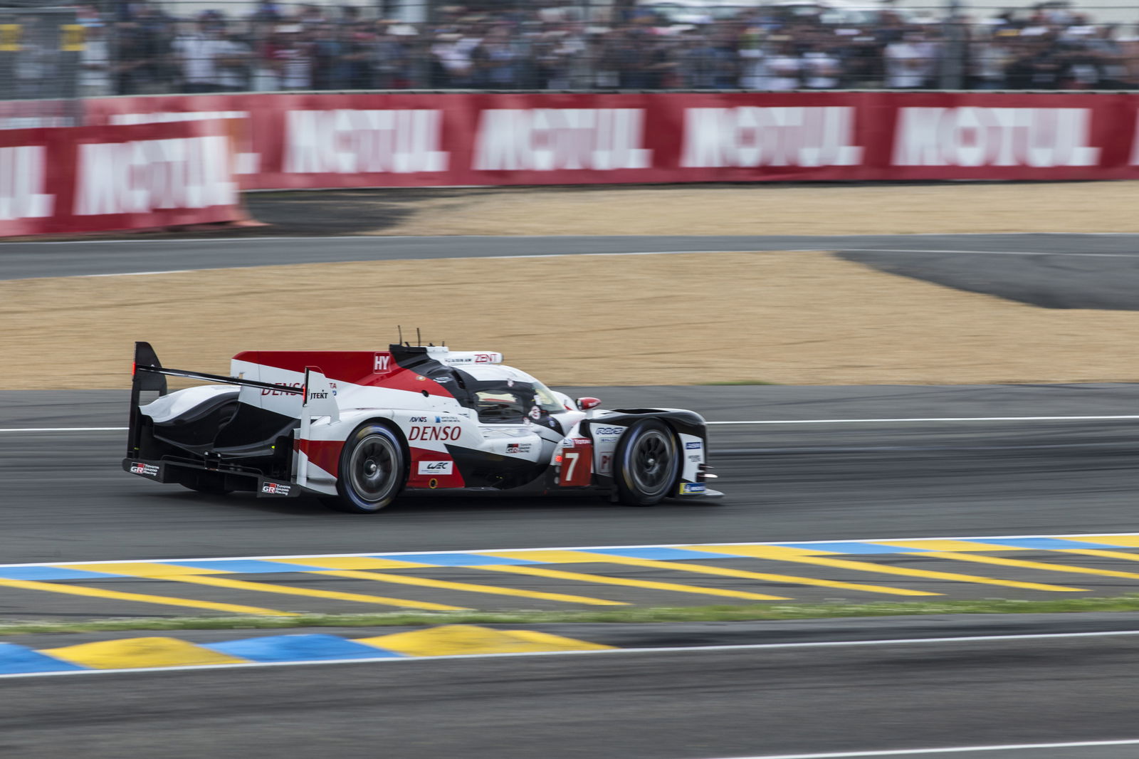 5 Stats That Make You Realise The Bonkers Pace Of Le Mans Prototypes