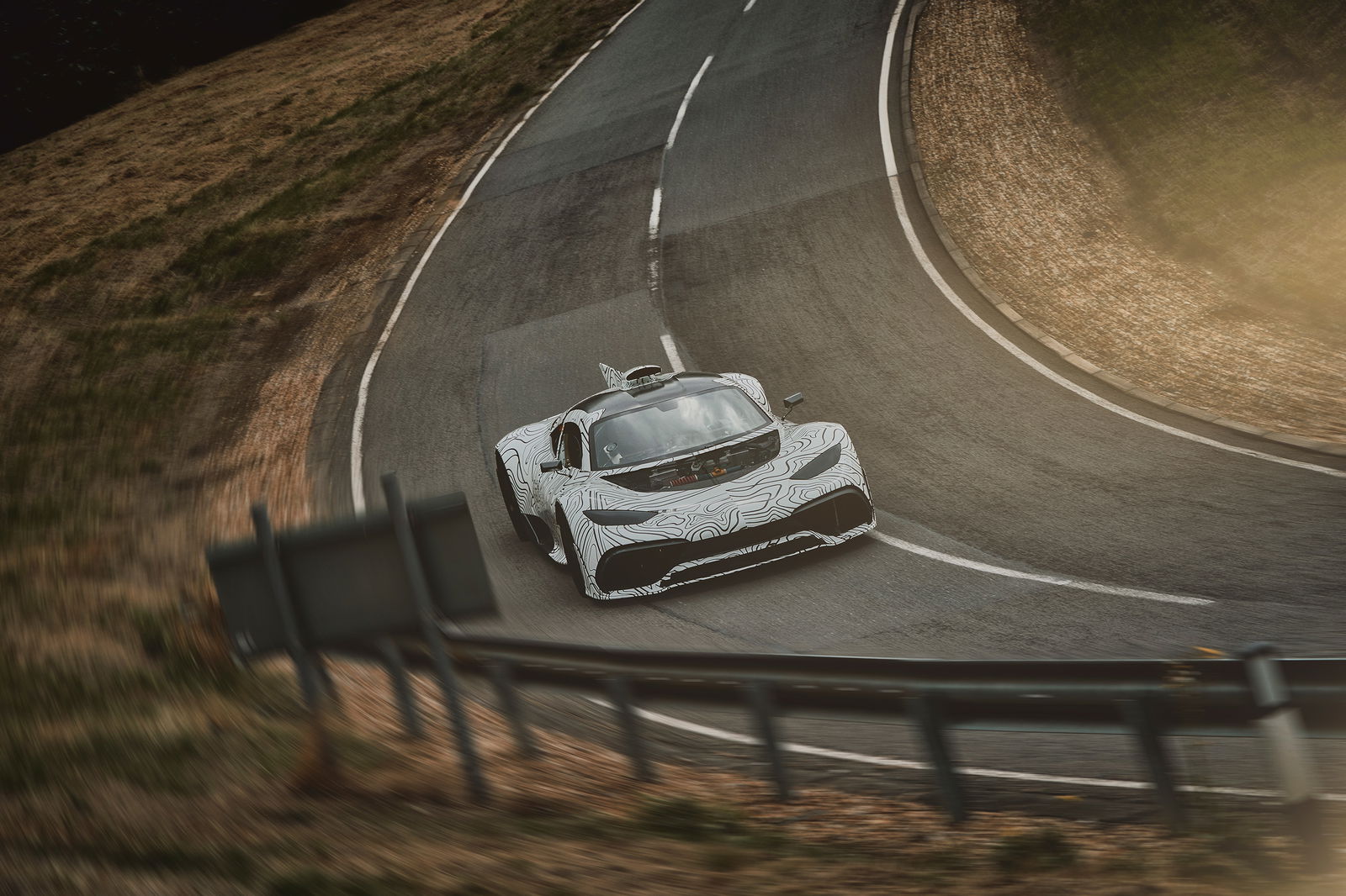 The Peugeot e-Legend Is An Exquisite Slice Of Retro Futurism
