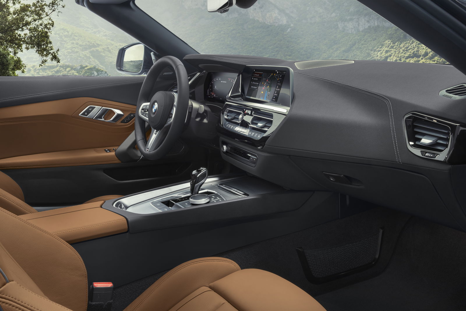BMW Z4 Range Includes 194bhp 20i, 377bhp US-Spec M40i