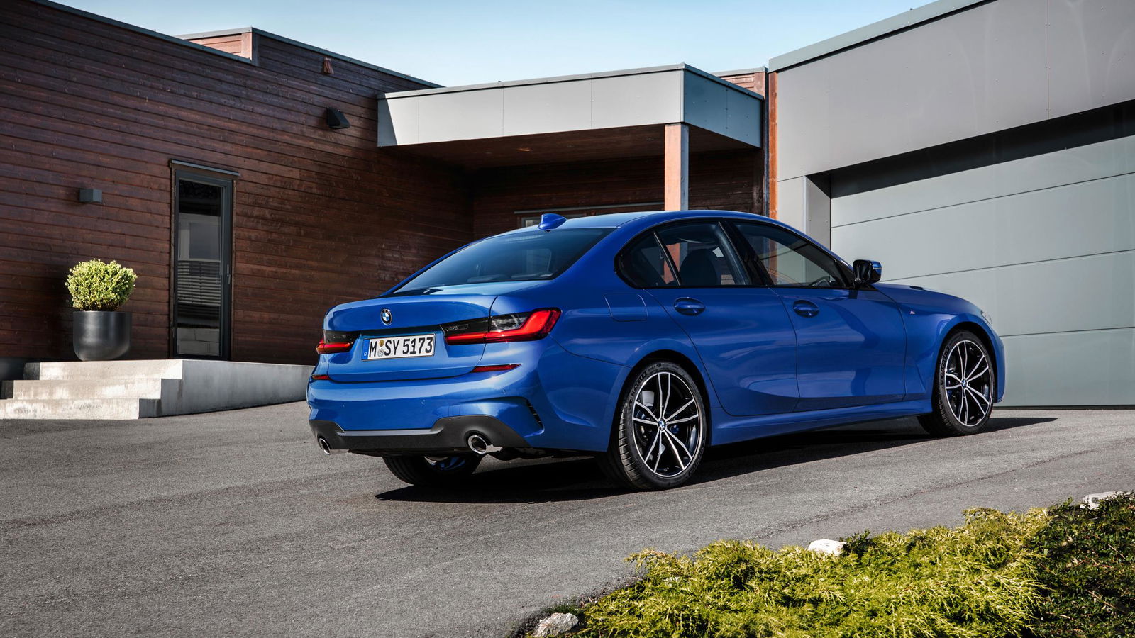 BMW's Development Boss Is Tired Of E46 CSL 'Last Real 3-Series' Claims