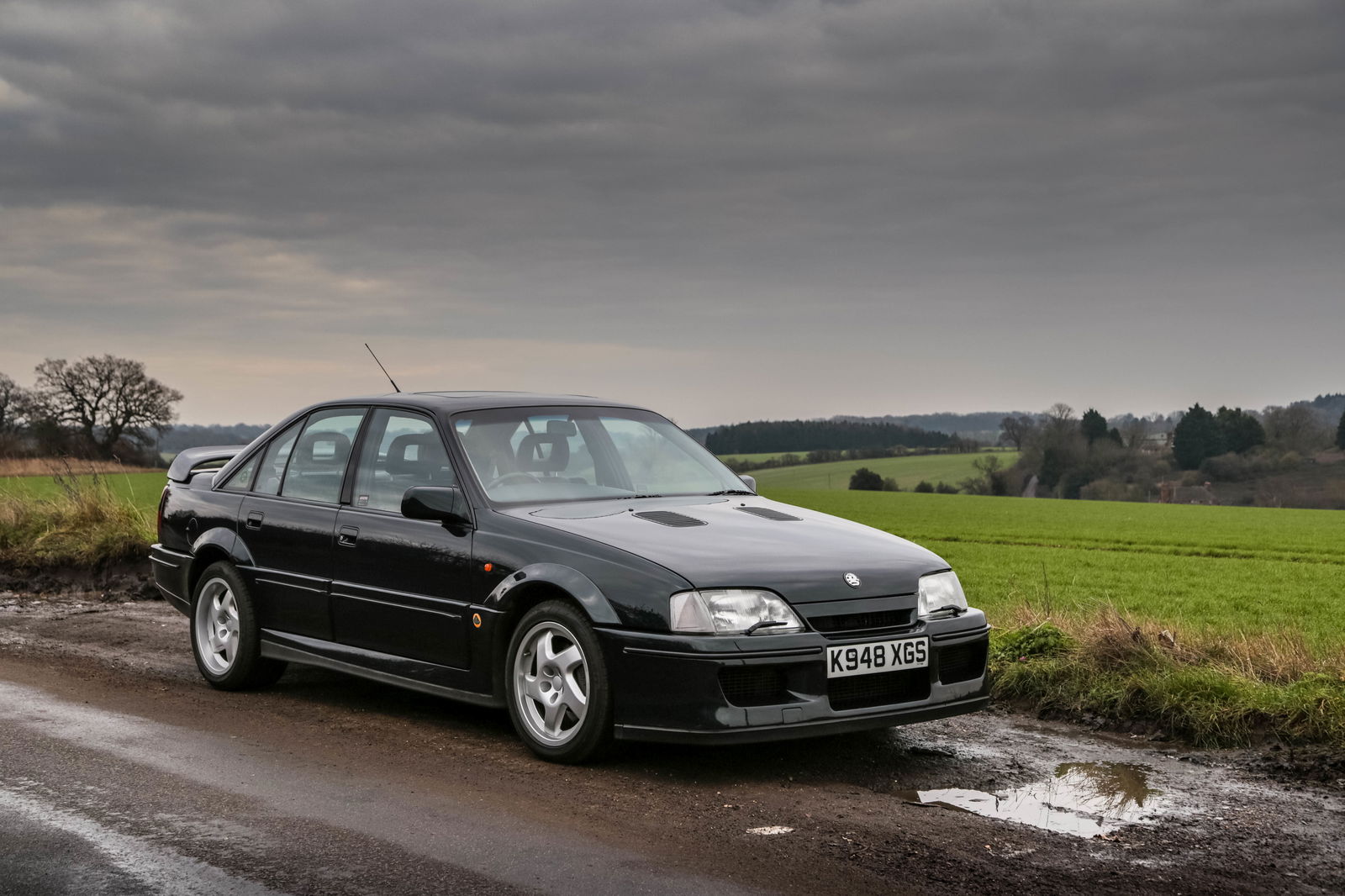 Lotus Carlton: Meeting The Car That Made The Government Angry