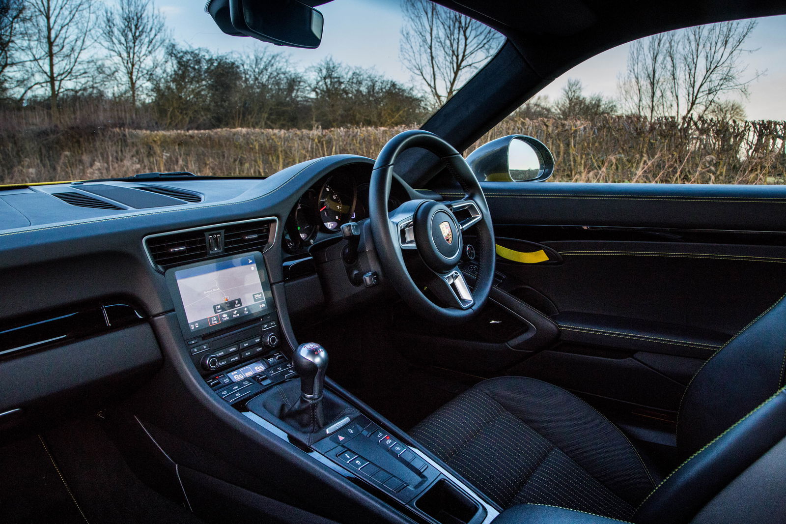 To drop the weight figure by a few more kilos, you can option 918 Spyder-style carbon bucket seats
