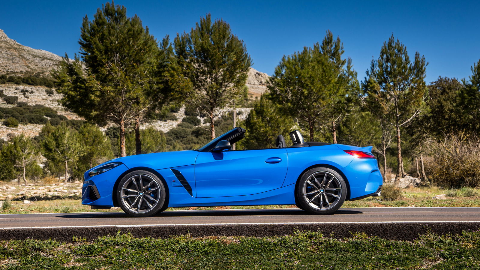 BMW Z4 M40i Review: A Big Improvement, But Still No Boxster