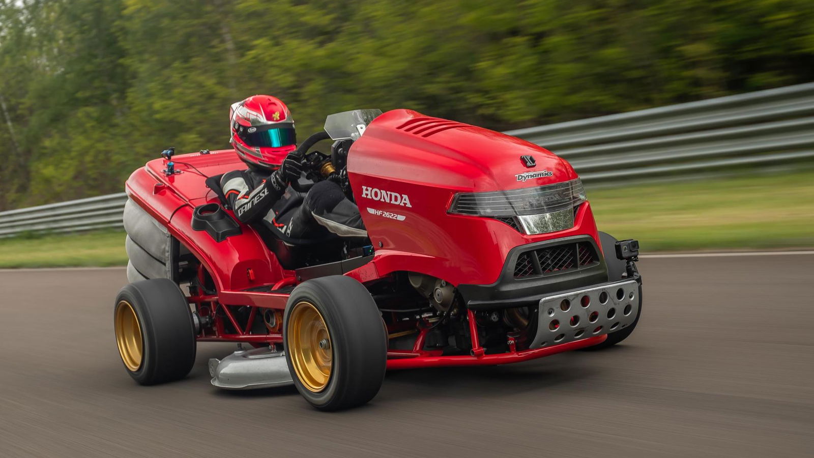 Watch The Honda Mean Mower Hit 100mph In Six Seconds