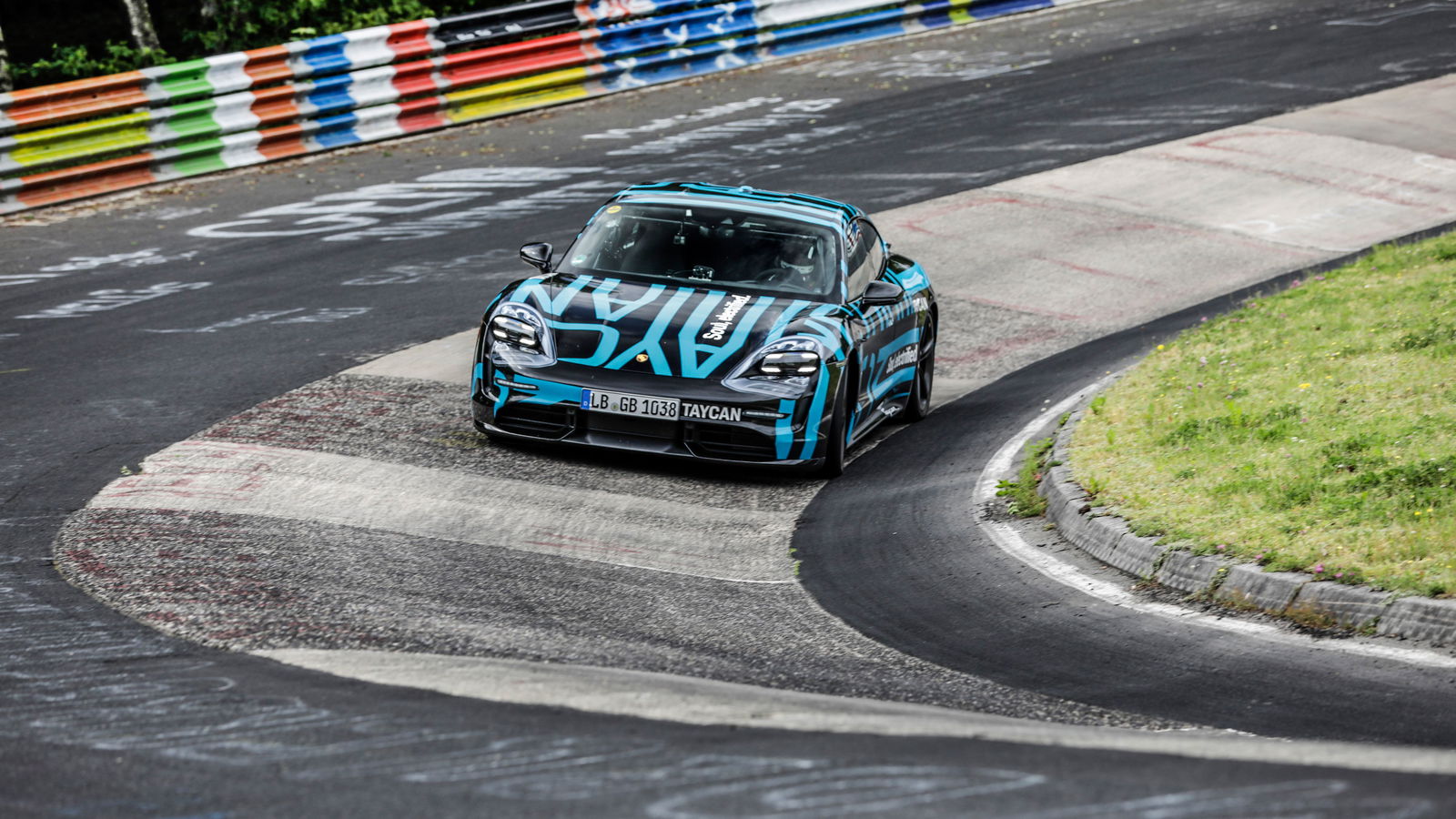 The ‘Computer-Driven’ Nissan GT-R Could Be The Last Analogue Hero