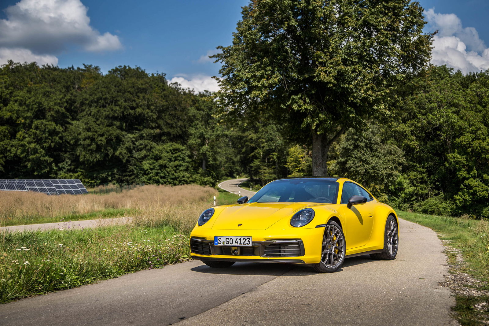 Porsche 911 Carrera Review: The Less Powerful 992 Is The One You Want