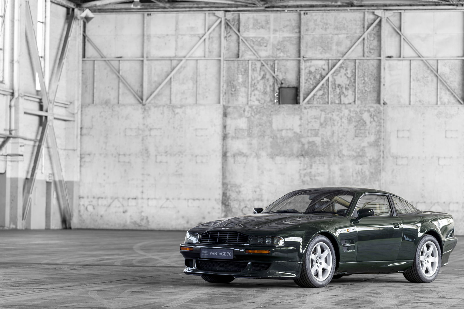 Aston Martin Is Celebrating 70 Years Of Vantage With Wallpaper Perfection