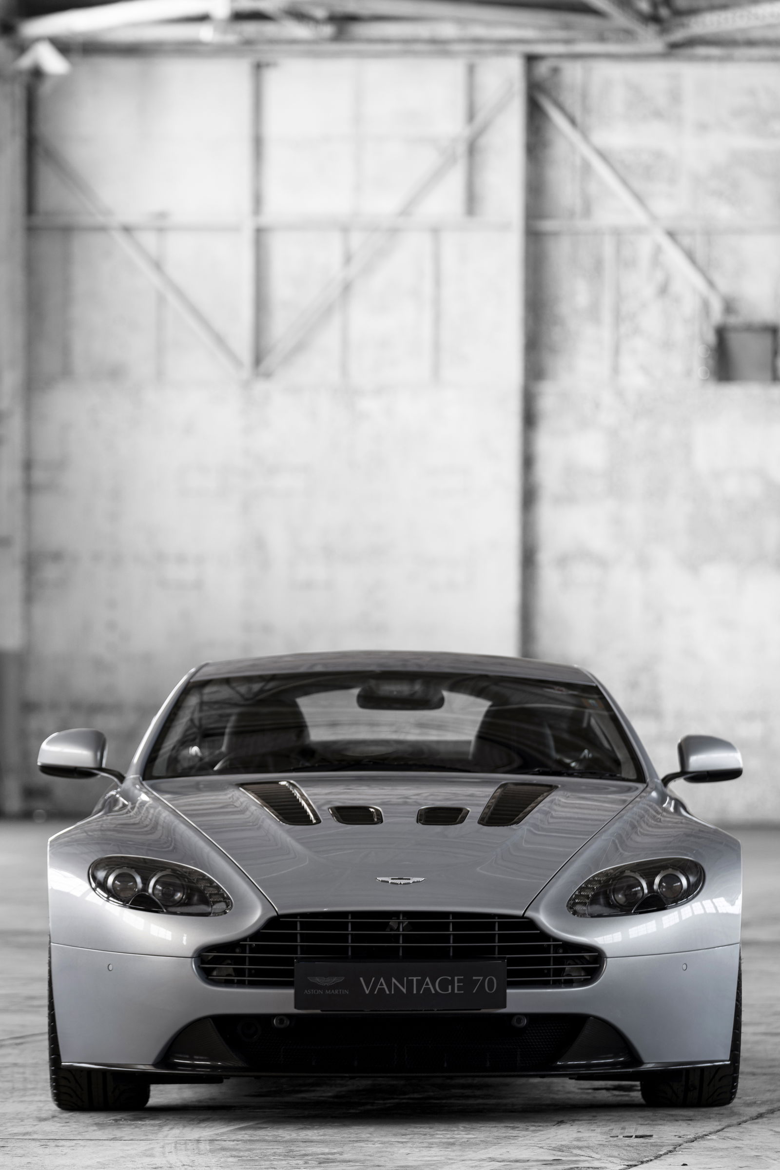 Aston Martin Is Celebrating 70 Years Of Vantage With Wallpaper Perfection