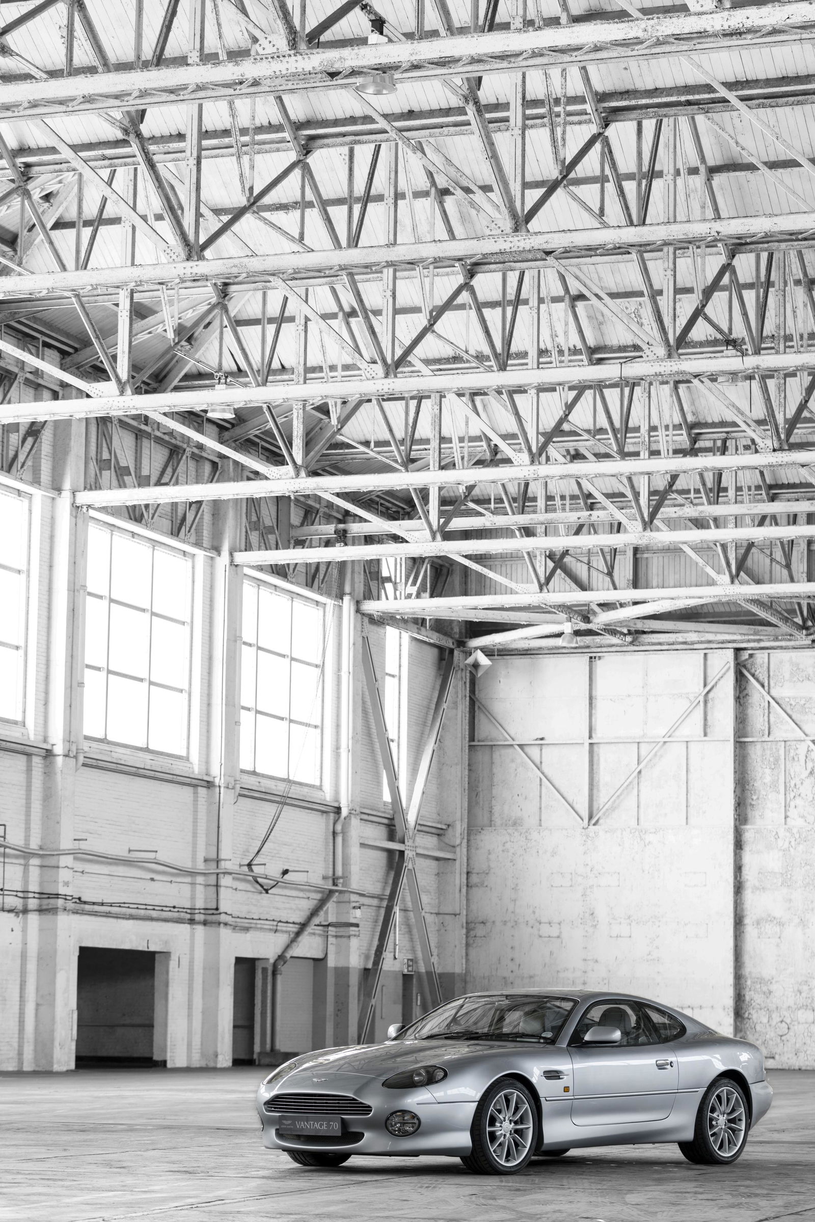 Aston Martin Is Celebrating 70 Years Of Vantage With Wallpaper Perfection