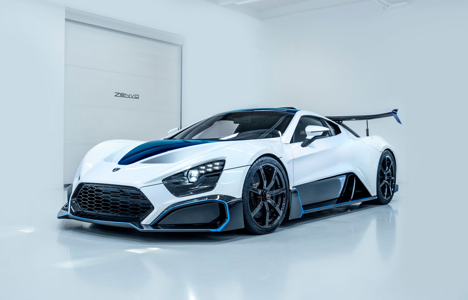 The Gemballa Avalanche 4x4 Is Lifted 911 Madness