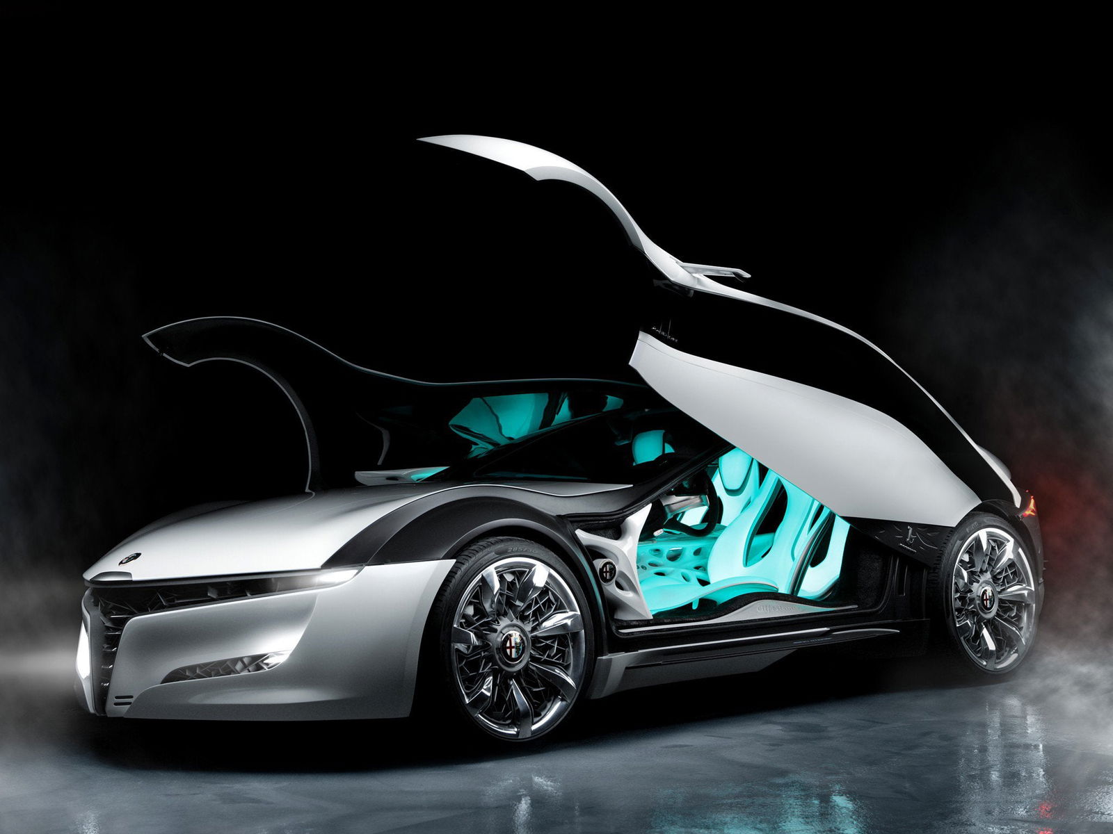 The Alfa Romeo Pandion Was A V8 Concept With The Most Incredible Doors