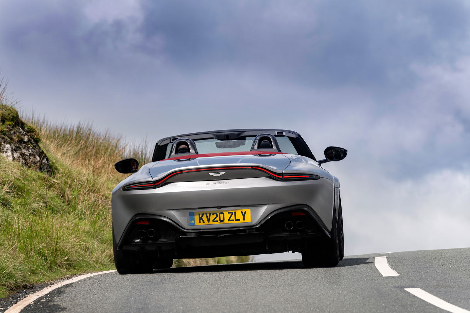 Aston Martin Vantage Roadster Review: Better With No Roof?