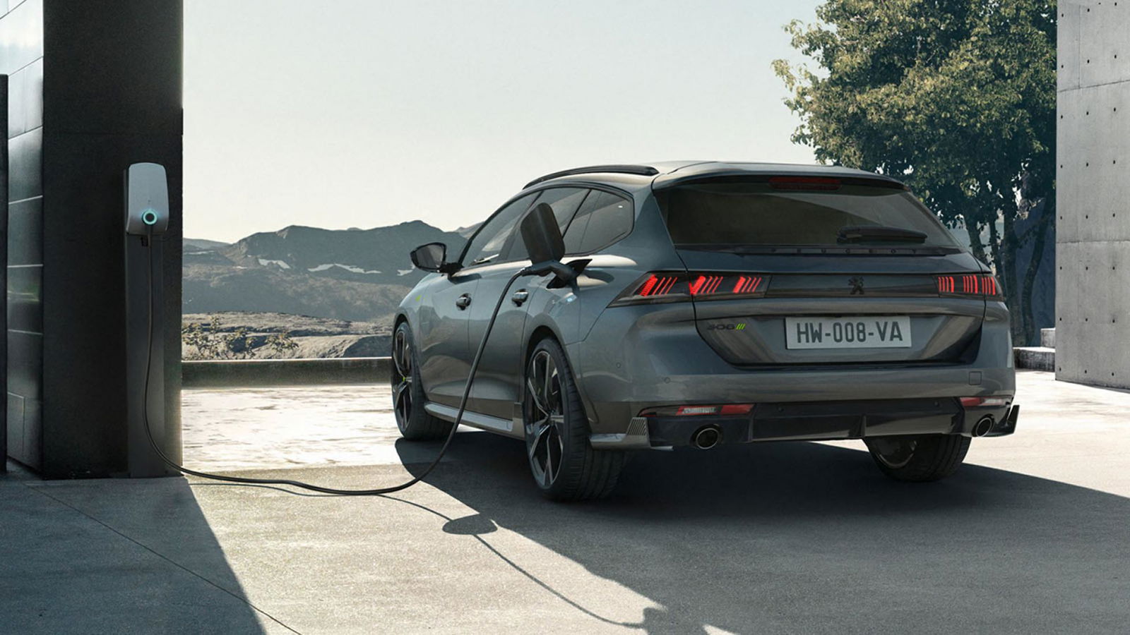 The Peugeot 508 Sport Engineered Is A 355bhp Hybrid