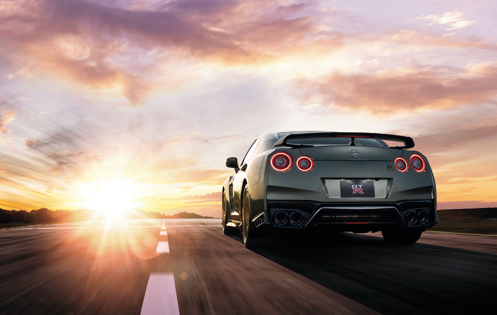 Here's The 'New' 2022 R35 Nissan GT-R In Its Millennium Jade Glory