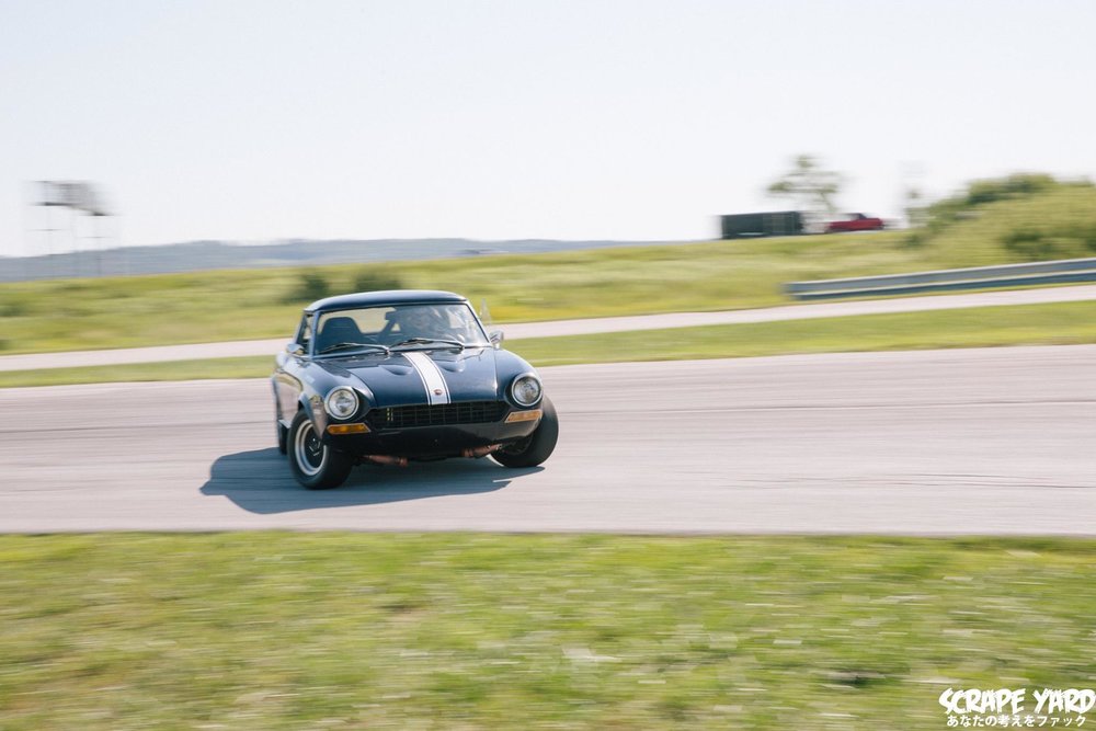 just incase you didn't see it before....this is an ancient Fiat drifting. on purpose.