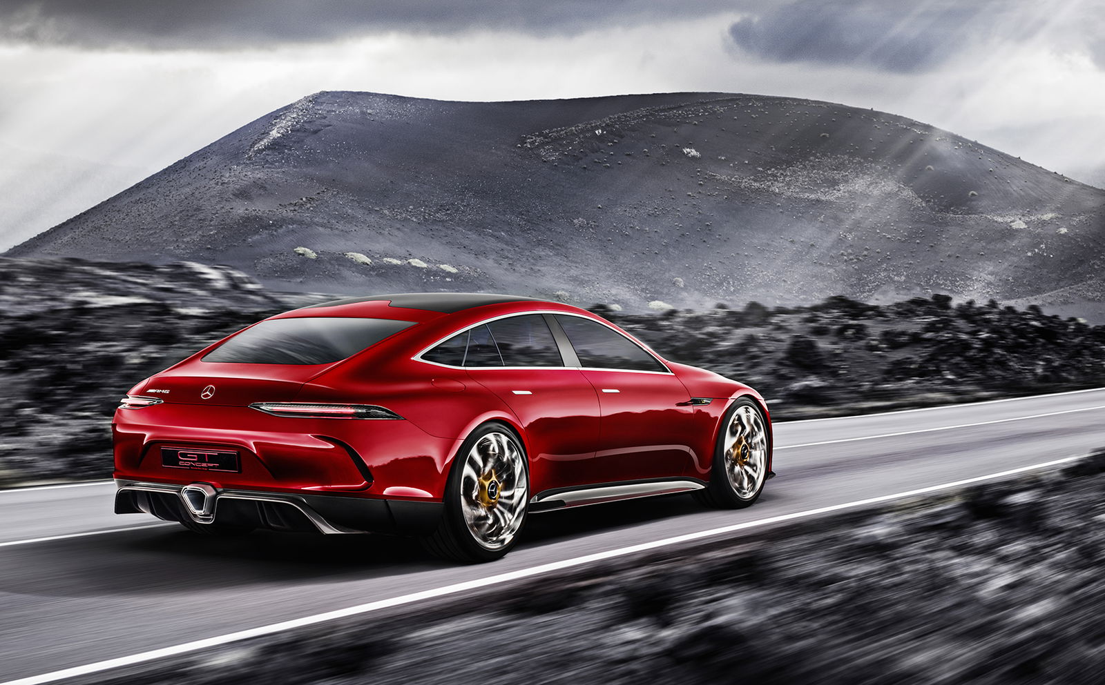 The Mercedes-AMG GT Concept Is An 800bhp F1-Derived Four-Door Hybrid Monster