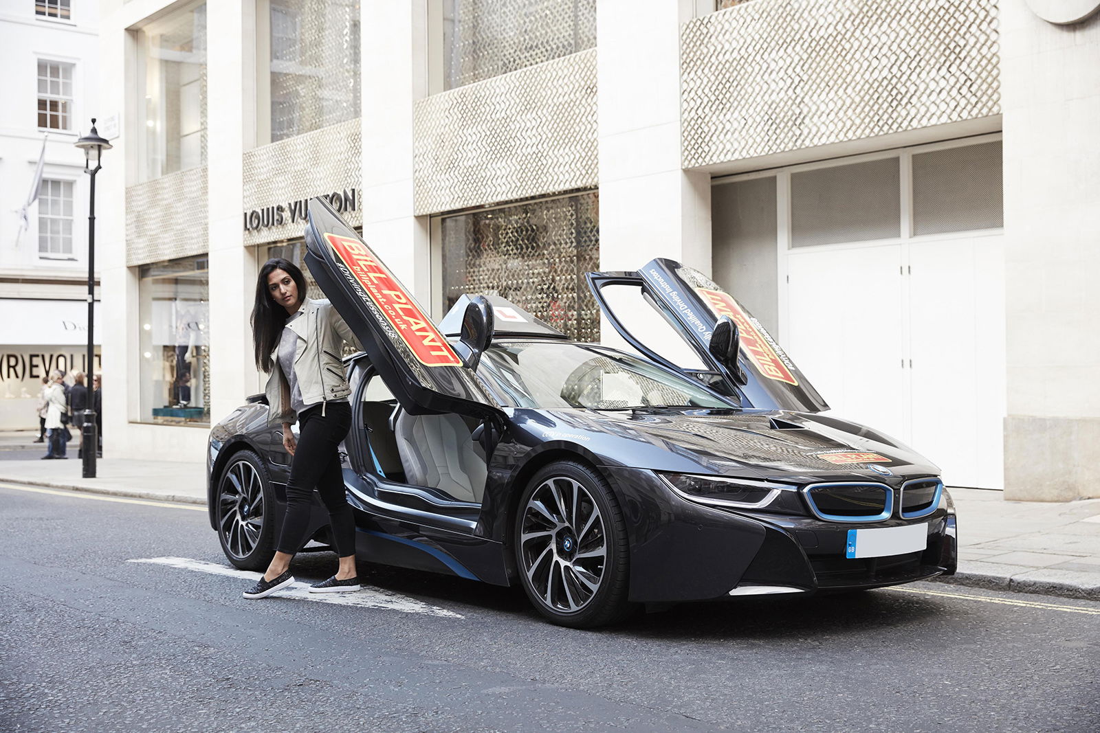 A London Driving School Is Offering Lessons In A BMW i8