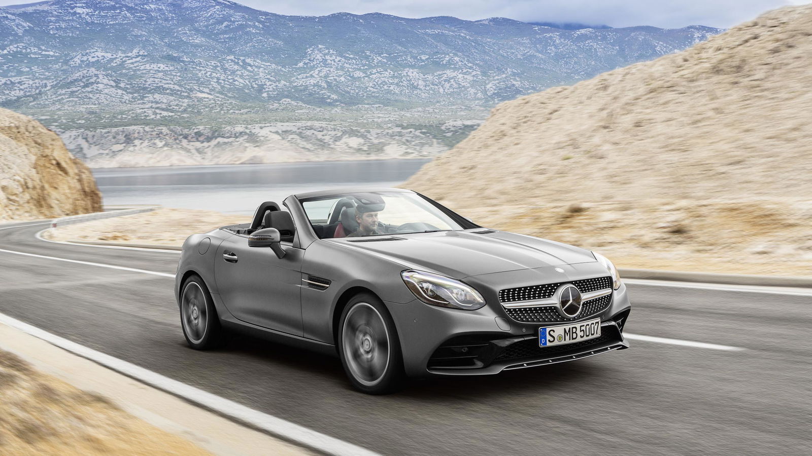 Mercedes Is Gunning For The MX-5 RF With A New Entry-Level SLC