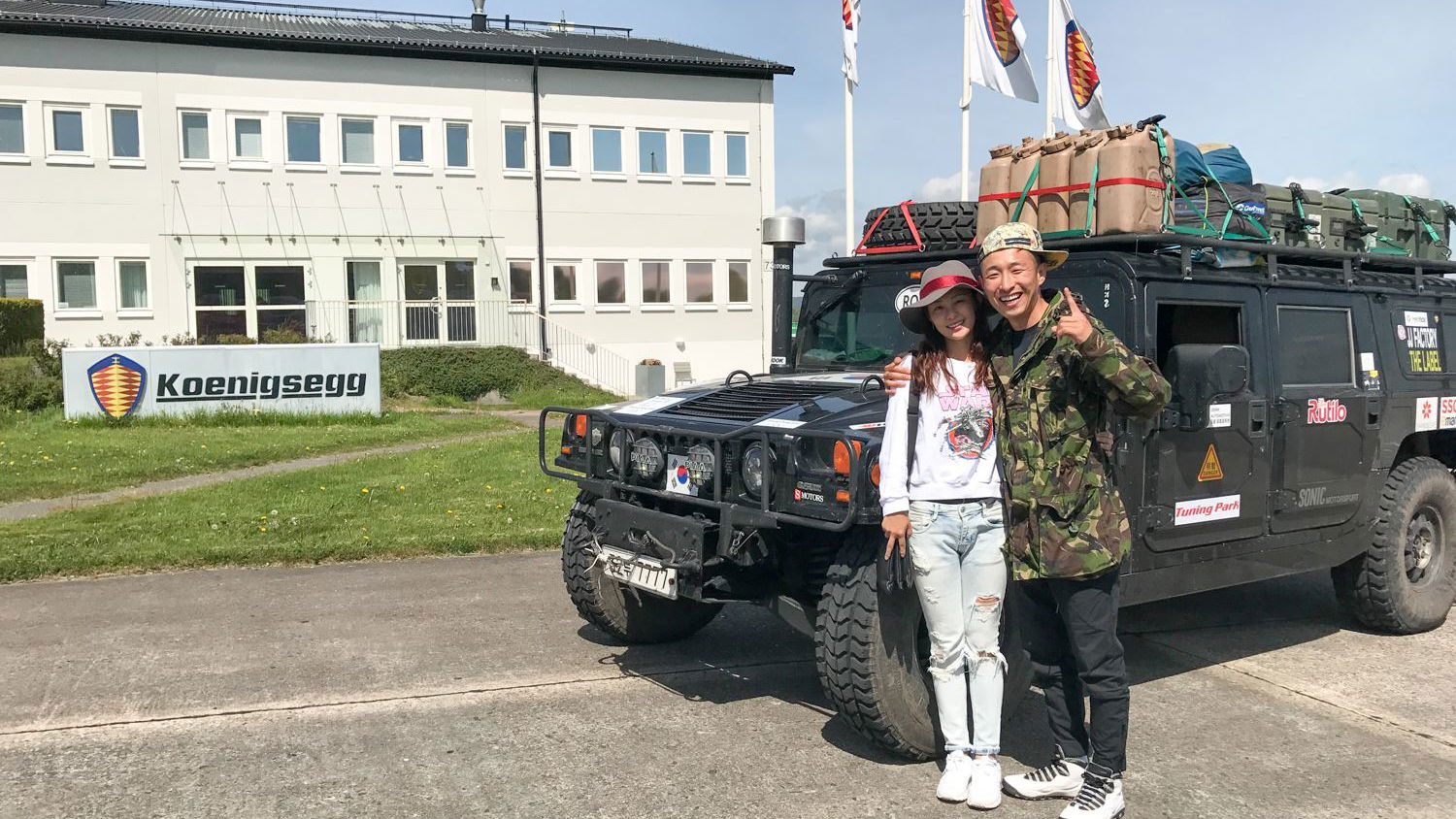 #HoneymoonGoals: Korean Couple Drives a Hummer to Europe!