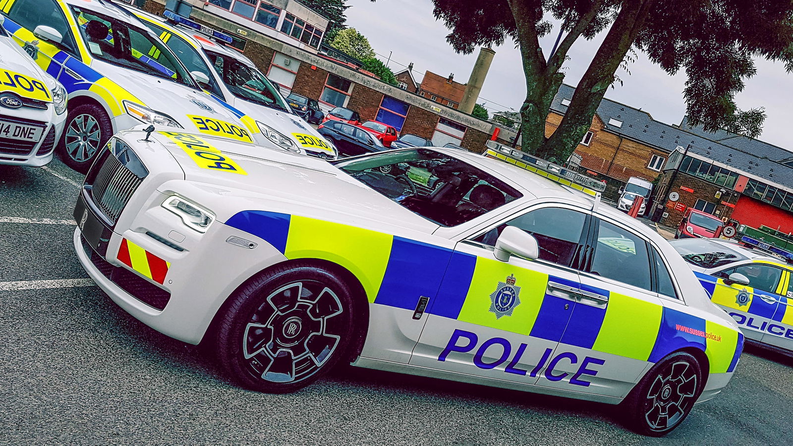 This Rolls-Royce Is The Police Interceptor We Wish Was Real