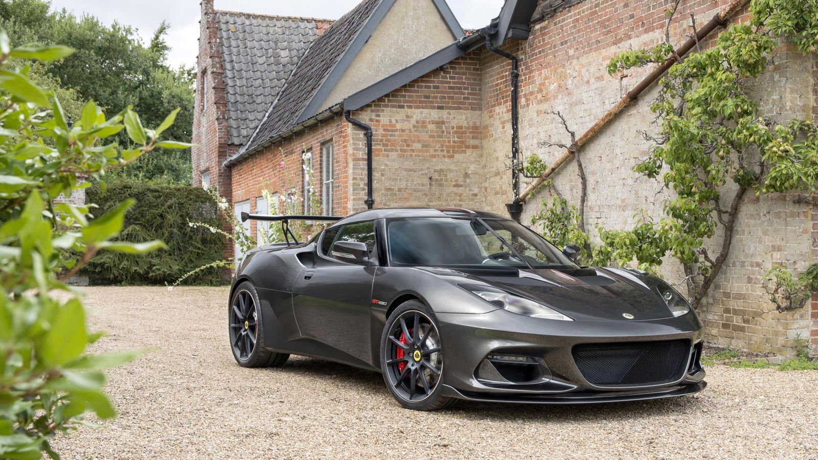 It's Official: Lotus Has Been Bought By Volvo's Chinese Owners