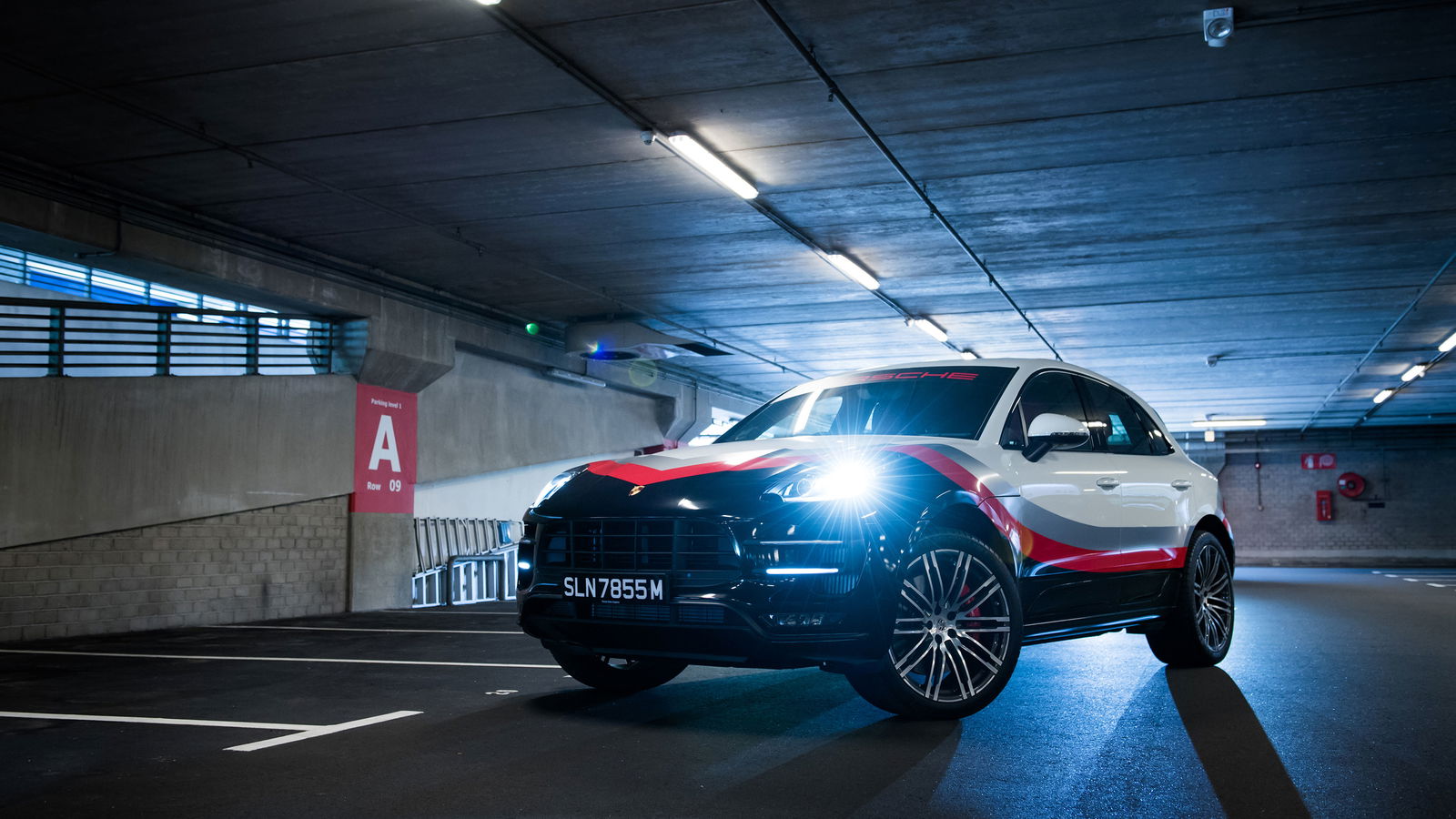 Porsche Has Made A One-Off Macan With A 919-Style Motorsport Livery