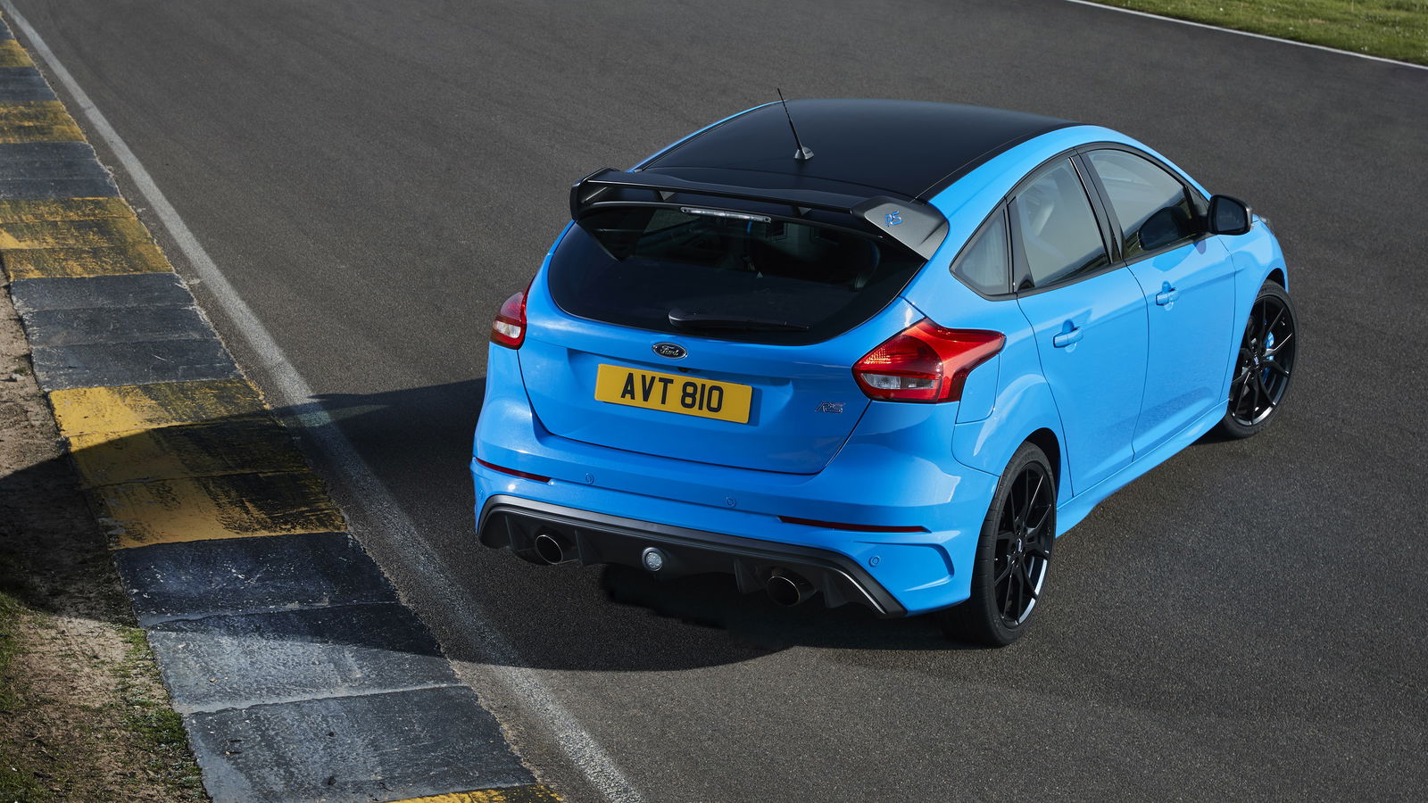 The LSD-Equipped Ford Focus RS Edition Is Yours For Just Under £36k
